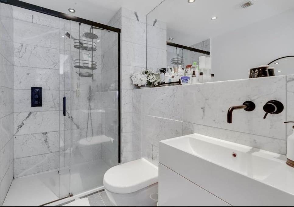 Chelsea Harbour Apartment 伦敦 外观 照片